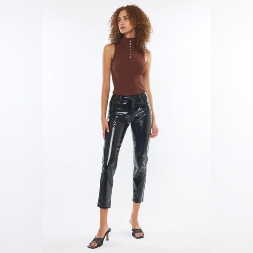 NWT KanCan Josephine Faux Leather Mom Fit Pants Size‎ 3 / 25